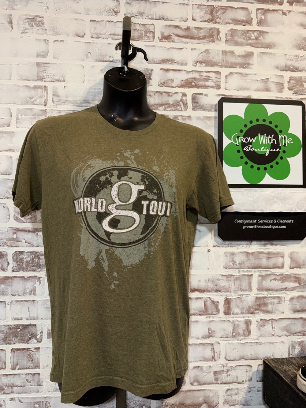 Garth Brooks  Olive Green 'World Tour' Graphic Tee - Men's